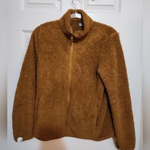 Uniqlo brown fleece sweater